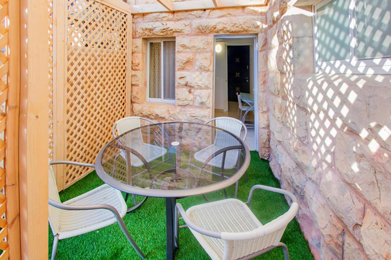 Luxury Apartment In The Heart Of The German Colony Jerusalem Exterior photo